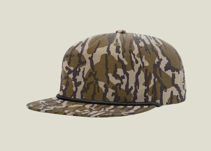 Mossy Oak Bottomland/ Black